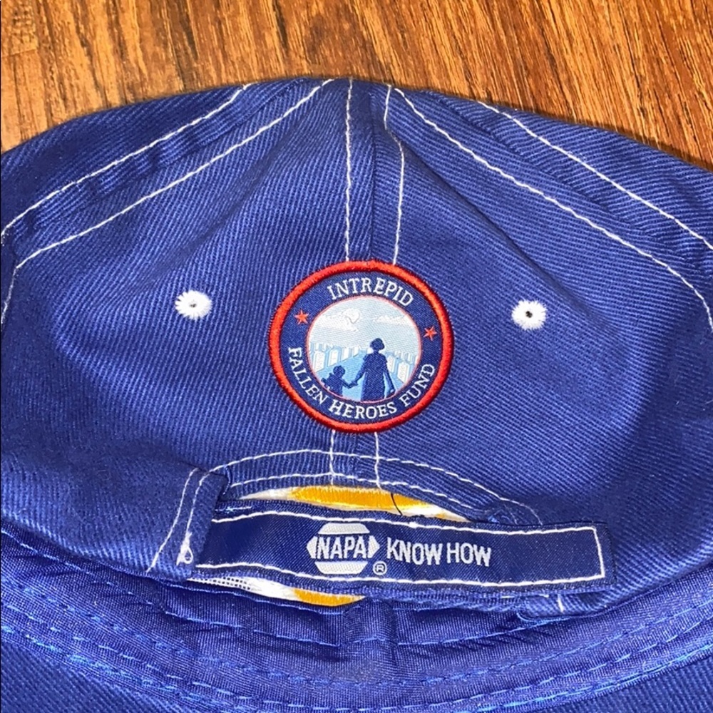 Hat - Picture 2 of 5